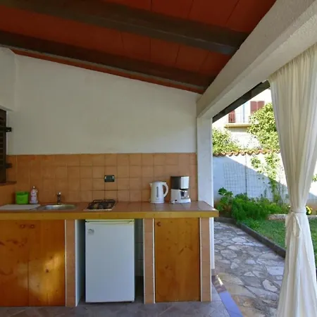 Daire Ferienwohnung In Mit Grill, Terrasse Und Garten *